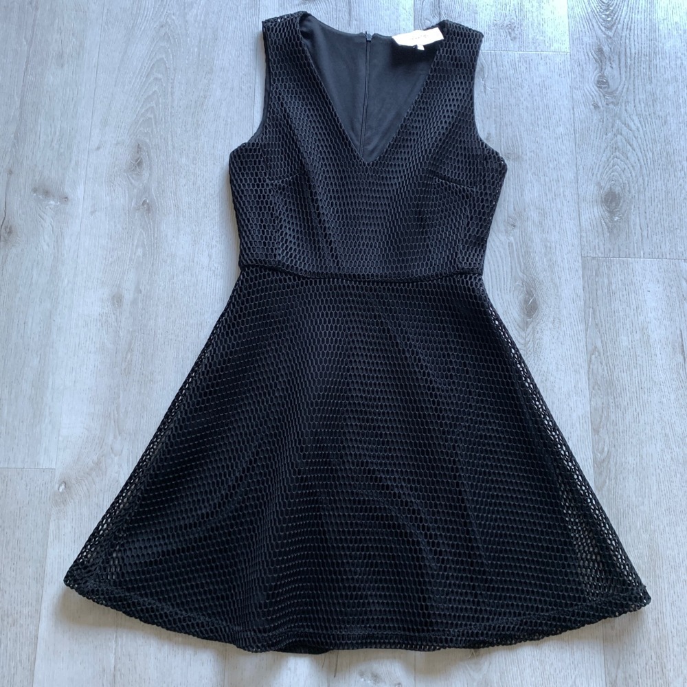 Charles Henry Small Black Mesh Fishnet V-Neck Fit & Flare Sleeveless Dress